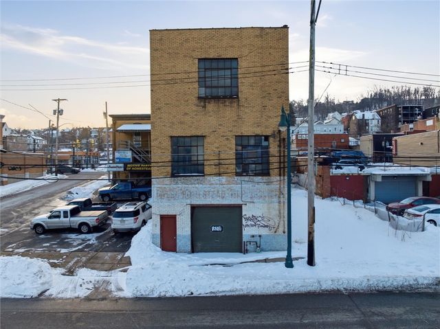 205 W 8th Ave, West Homestead, PA 15120