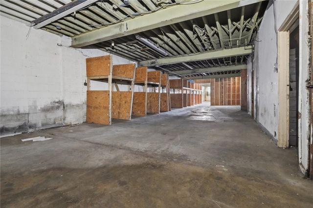 205 W 8th Ave, West Homestead, PA 15120