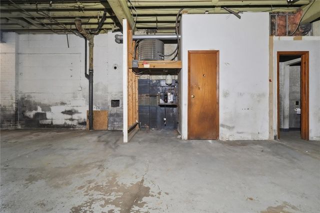 205 W 8th Ave, West Homestead, PA 15120