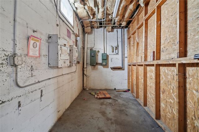 205 W 8th Ave, West Homestead, PA 15120