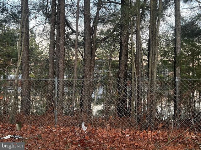 1012 MILES AVE, Cambridge, MD 21613