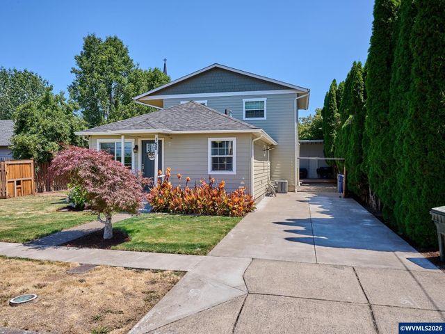 150 S Sheridan St, Mt Angel, OR 97362