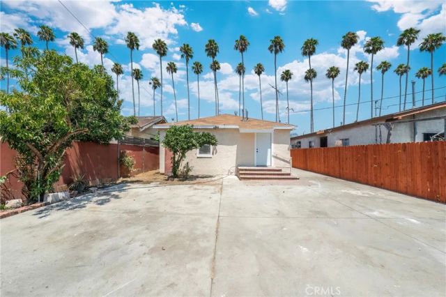 1132 W 55th Street, Los Angeles, CA 90037