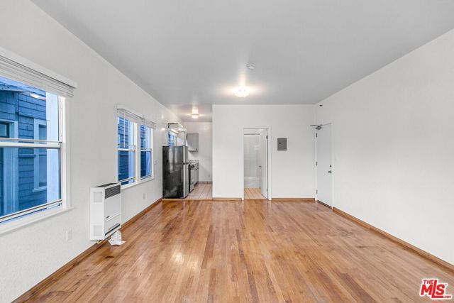 26 Breeze Avenue 7, Venice (los Angeles), CA 90291