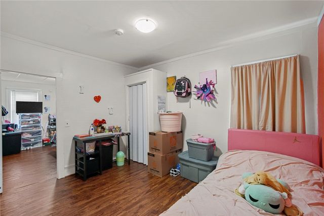 11 Eva Street, Providence, RI 02909