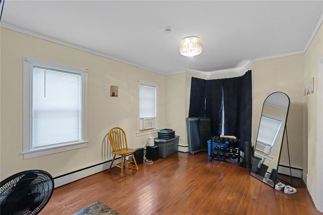 11 Eva Street, Providence, RI 02909