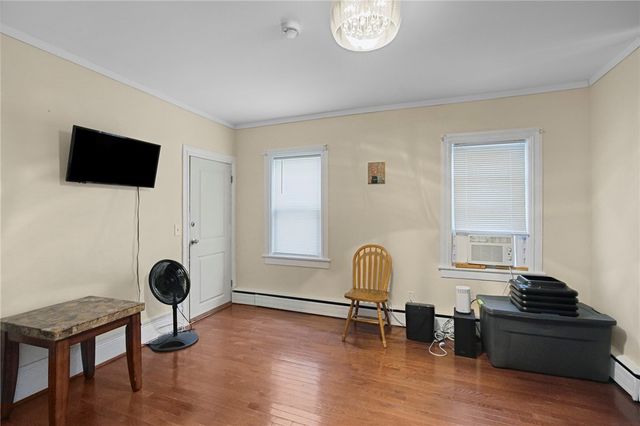 11 Eva Street, Providence, RI 02909