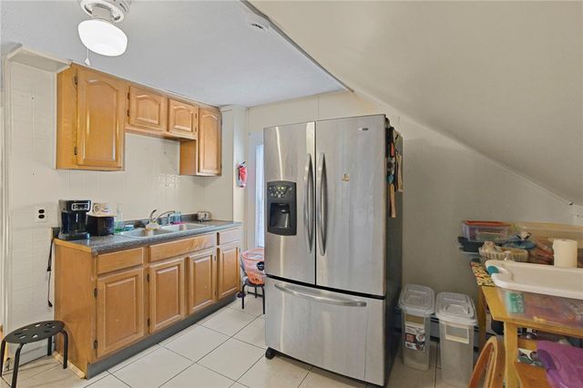 11 Eva Street, Providence, RI 02909