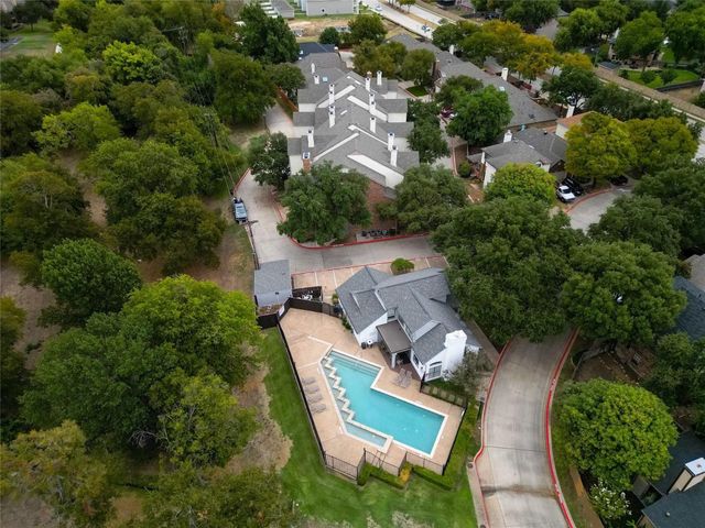 501 Arbor Creek Drive 207, Euless, TX 76039