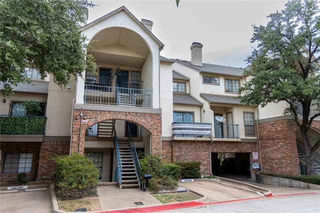 501 Arbor Creek Drive 207, Euless, TX 76039