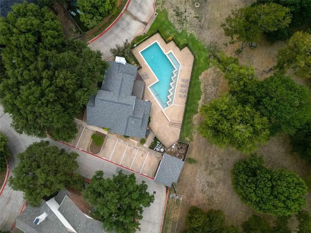 501 Arbor Creek Drive 207, Euless, TX 76039