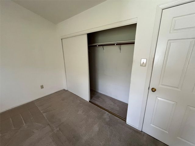 501 Arbor Creek Drive 207, Euless, TX 76039