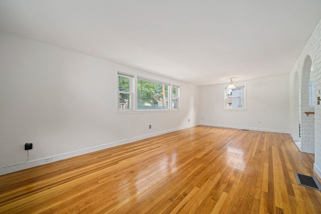 10 Ellswood Street, Boston, MA 02132