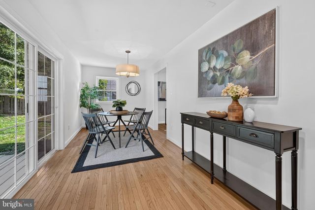 6010 BANGOR DR, Alexandria, VA 22303
