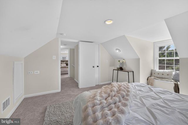 6010 BANGOR DR, Alexandria, VA 22303
