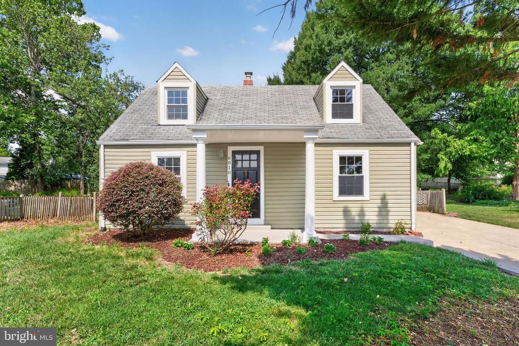 6010 BANGOR DR, Alexandria, VA 22303