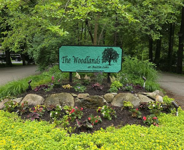 9421 Sassafras Trail 76, Portage, MI 49002