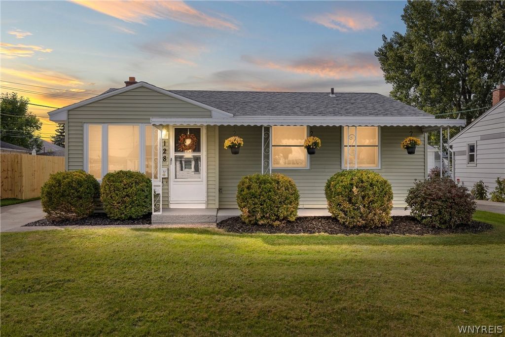 128 Wheaton Drive, Cheektowaga, NY 14225