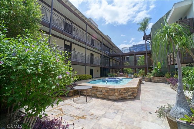 525 S Ardmore 338, Los Angeles, CA 90020