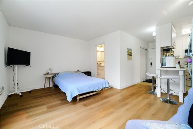 525 S Ardmore 338, Los Angeles, CA 90020