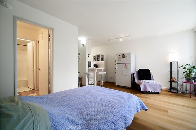 525 S Ardmore 338, Los Angeles, CA 90020