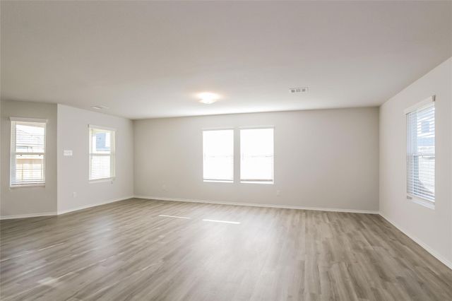 9226 Yellow Rose Drive, Texas City, TX 77591