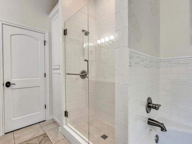 6941 E Coffee Creek Road, Edmond, OK 73034