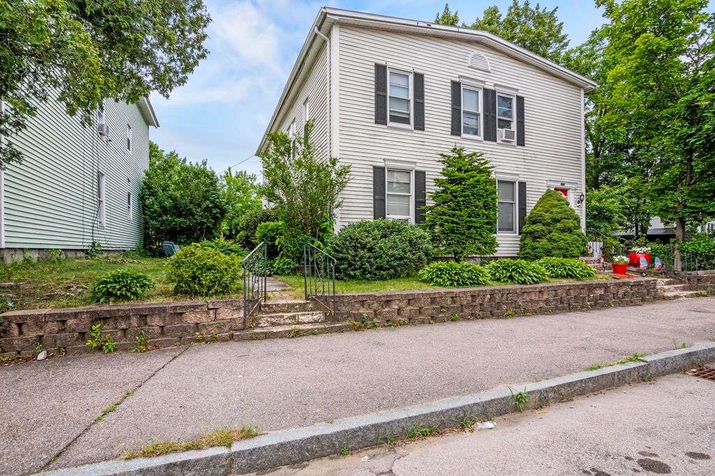 397 Cedar Street, Manchester, NH 03103