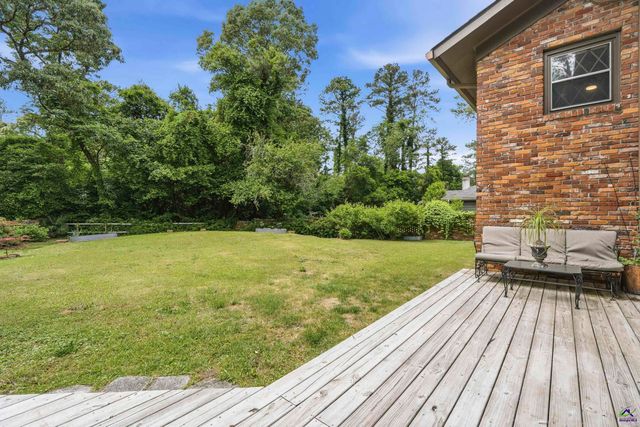 105 Fox Glen Drive, Warner Robins, GA 31088