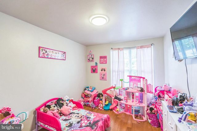 2523 ROBINSON PL, Waldorf, MD 20602