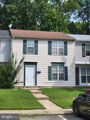 2523 ROBINSON PL, Waldorf, MD 20602