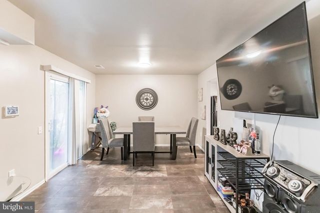 2523 ROBINSON PL, Waldorf, MD 20602