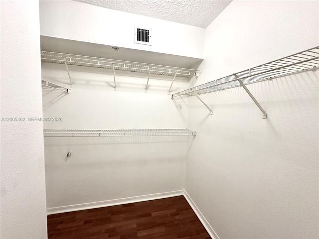 215 SW 117th Ter 14104, Pembroke Pines, FL 33025