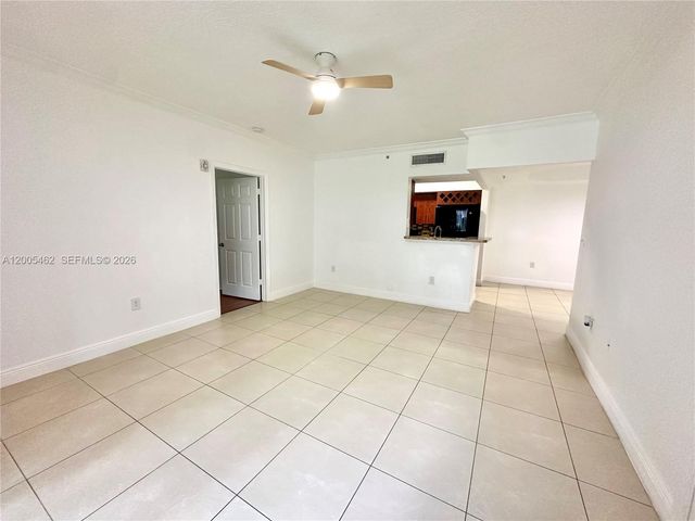 215 SW 117th Ter 14104, Pembroke Pines, FL 33025
