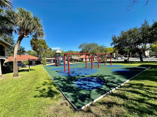 215 SW 117th Ter 14104, Pembroke Pines, FL 33025