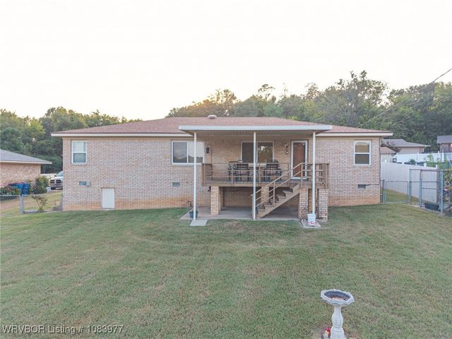 2825 18th Street, Fort Smith, AR 72901