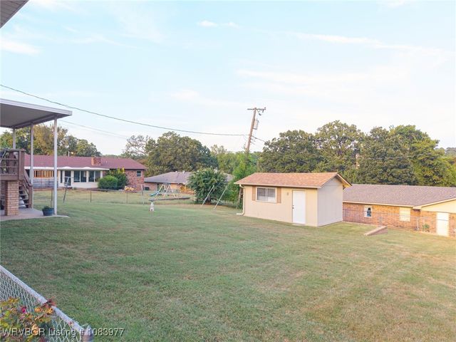 2825 18th Street, Fort Smith, AR 72901