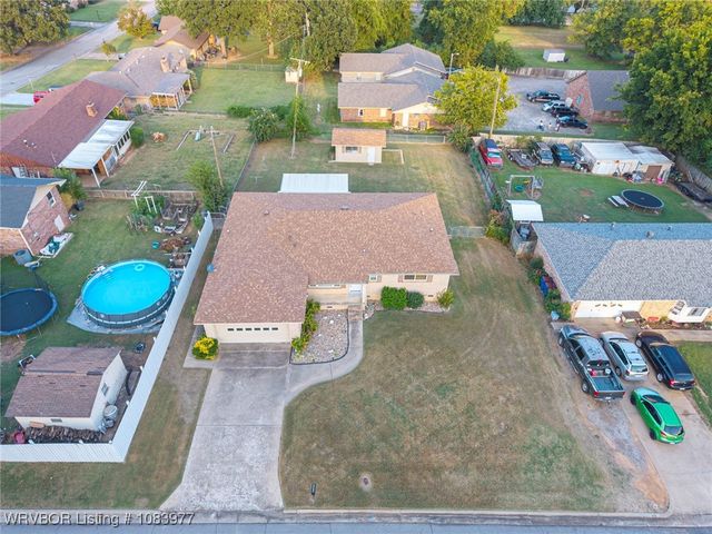 2825 18th Street, Fort Smith, AR 72901