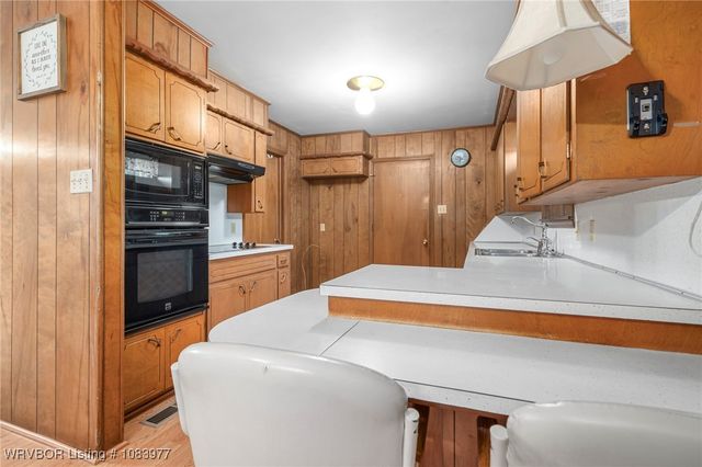 2825 18th Street, Fort Smith, AR 72901