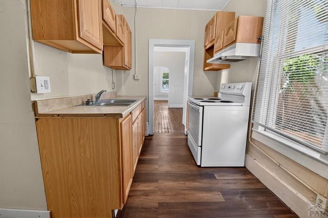 1233 Taylor Ave, Pueblo, CO 81006