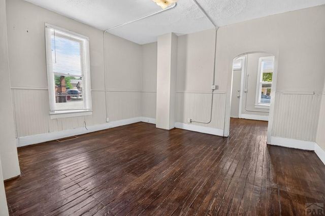 1233 Taylor Ave, Pueblo, CO 81006