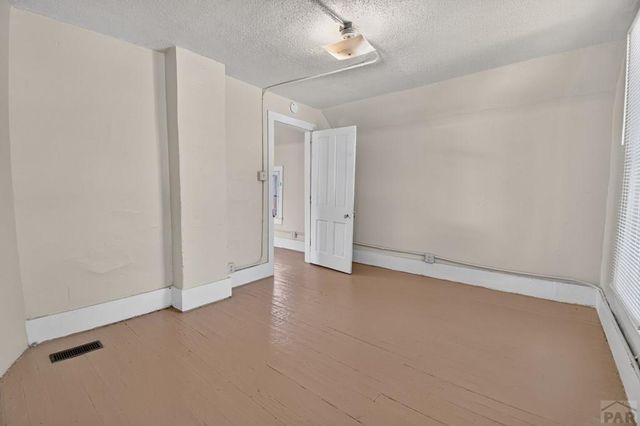 1233 Taylor Ave, Pueblo, CO 81006