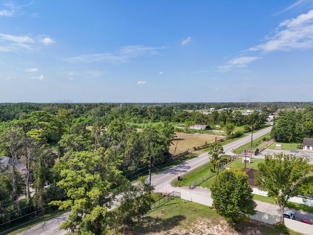 7818 E Mount Houston Road, Houston, TX 77050