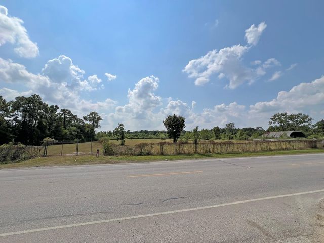 7818 E Mount Houston Road, Houston, TX 77050