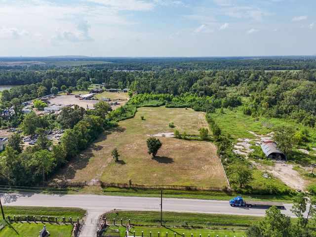 7818 E Mount Houston Road, Houston, TX 77050