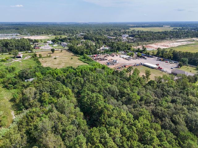 7818 E Mount Houston Road, Houston, TX 77050