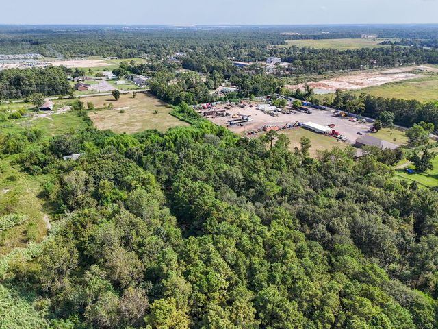 7818 E Mount Houston Road, Houston, TX 77050