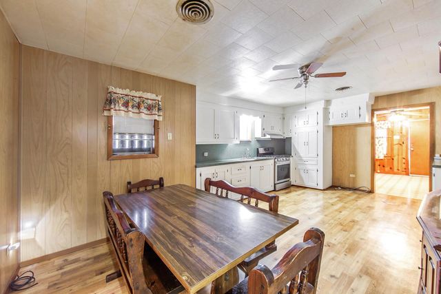 128 St Mary St, Golden Meadow, LA 70357