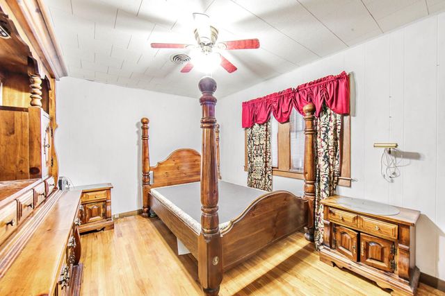 128 St Mary St, Golden Meadow, LA 70357