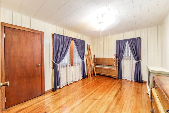 128 St Mary St, Golden Meadow, LA 70357